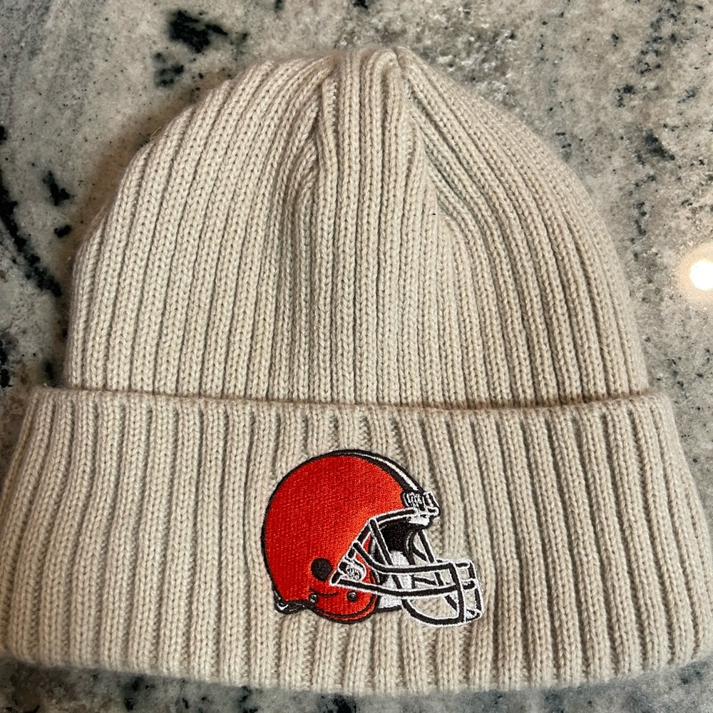 Cleveland Browns knit beanie with fleece lining